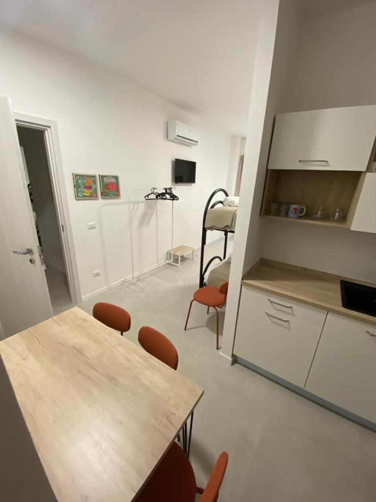 San Dionigi 11 Studio Apartments Milano Dış mekan fotoğraf